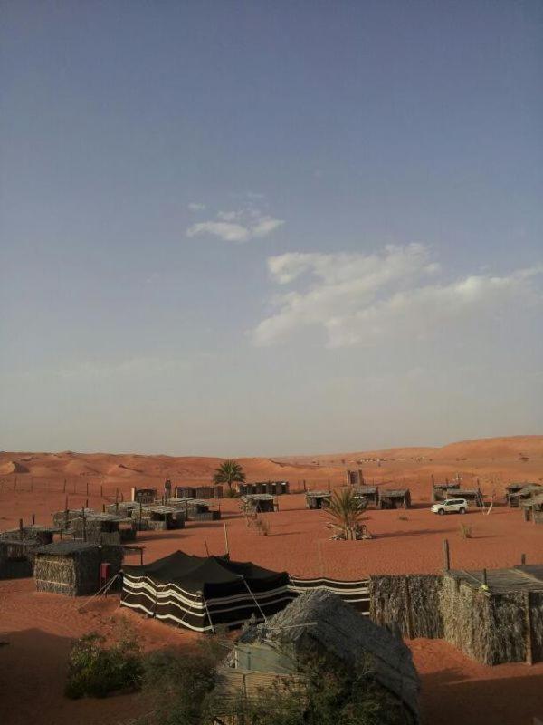 Luxury tent Nomadic Desert Camp